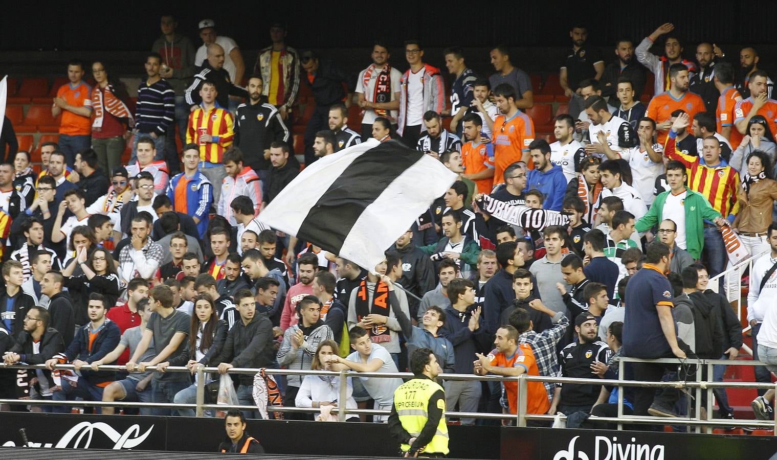 El Valencia CF-Granada, en imágenes