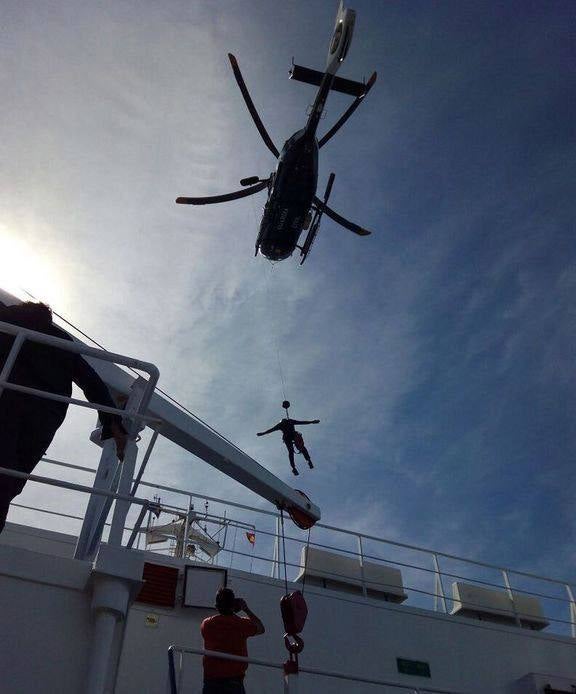 Evacuado un ferry por un incendio que hacía la ruta Palma-Valencia