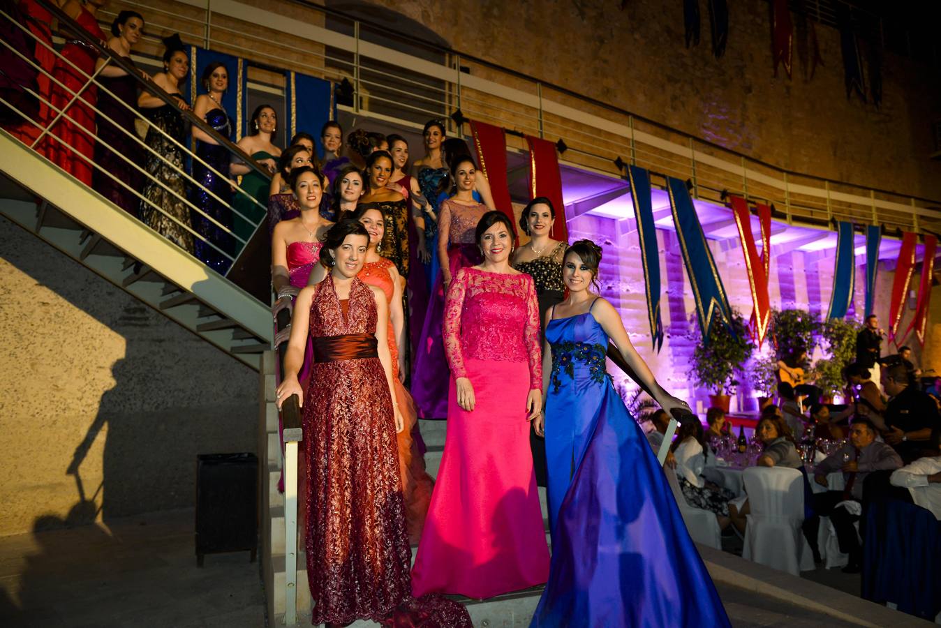 Cena de gala de las candidatas a Reina y Damas de las Fiestas de Elche