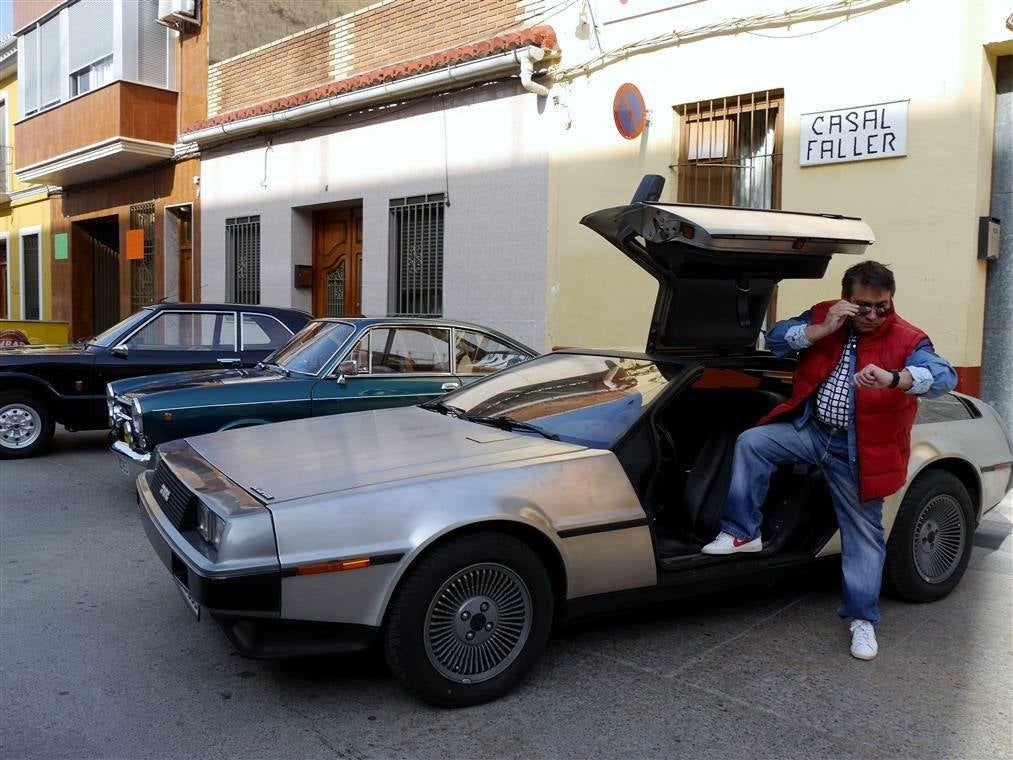 I Concentración de coches y motos clásicas en Alcàsser