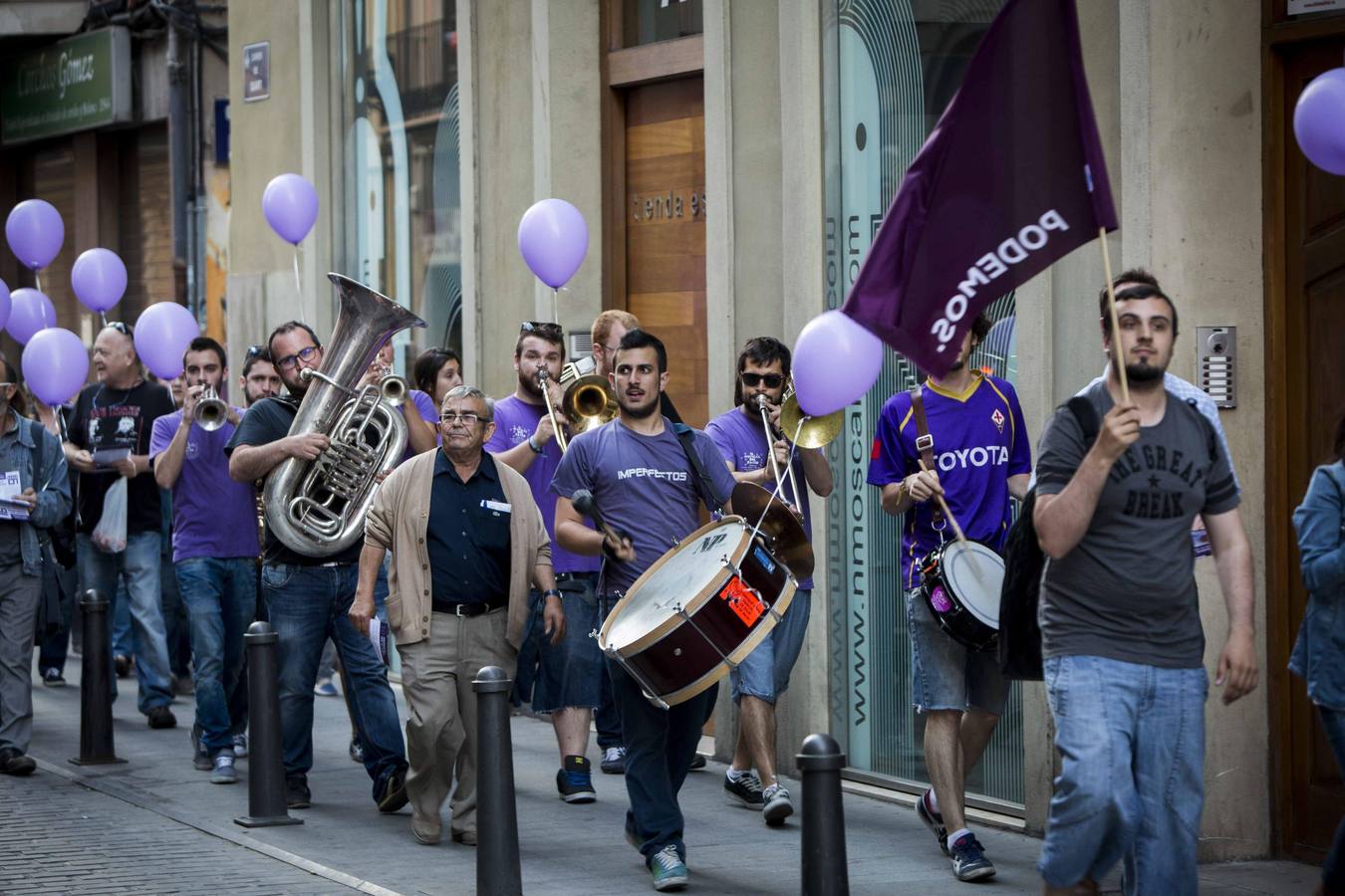 Noche electoral en la sede de los partidos autonómicos