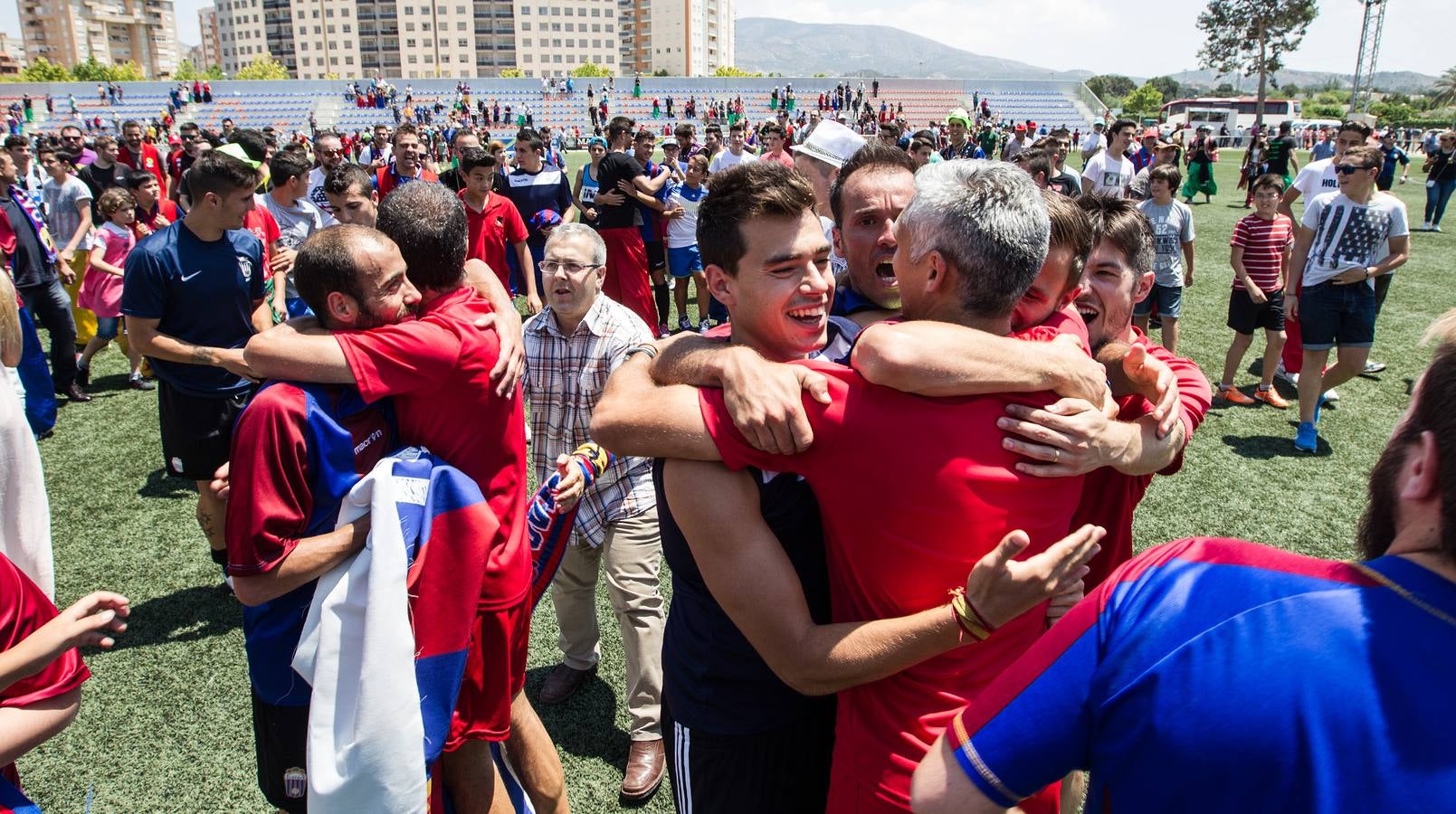 El Eldense se mantiene en Segunda B