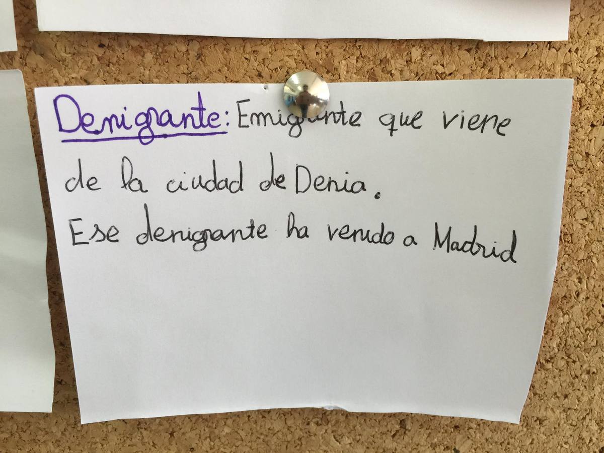 Las curiosas definiciones de palabras escritas por niños de 10 años que triunfan en la red