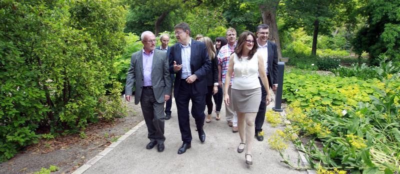 PSPV, Compromís y Podemos firman un acuerdo programático en el Botánico