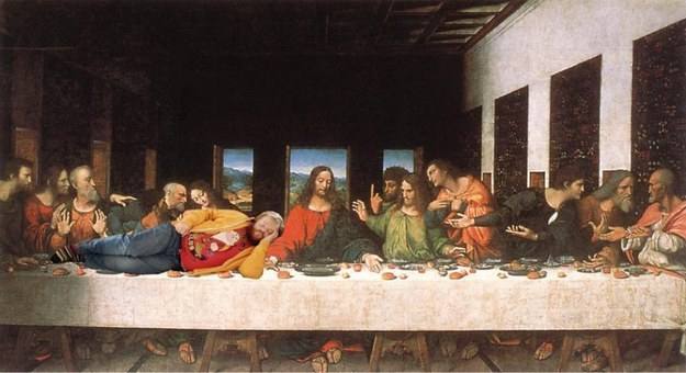 Se echa una siesta y se despierta convertido en meme