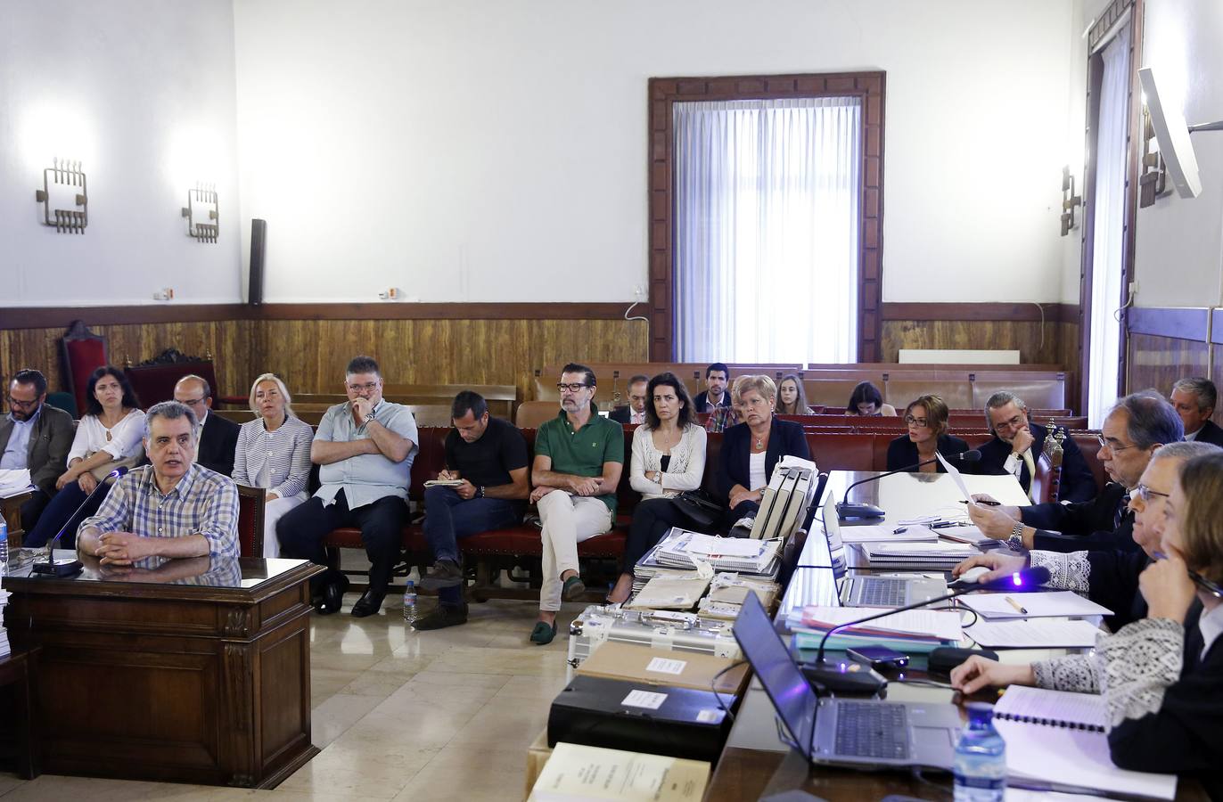 Vista general del juicio por los contratos del Gobierno valenciano con la trama Gürtel para el montaje de su expositor en Fitur durante la declaracion de Cándido Herrero, exgerente de Orange Market.