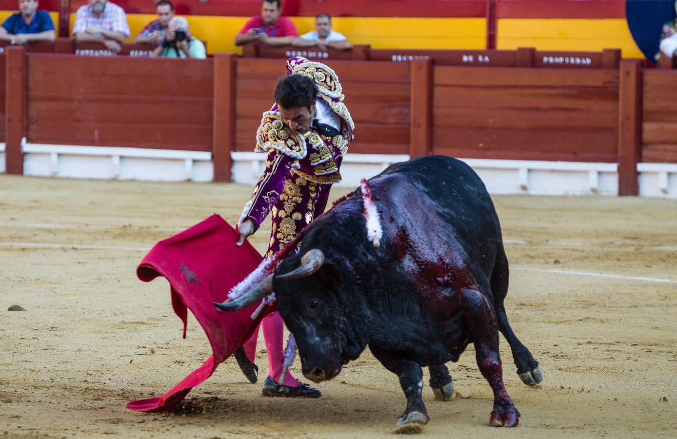 Corrida de toros para Finito de Córdoba, Paquirri y El Fandi