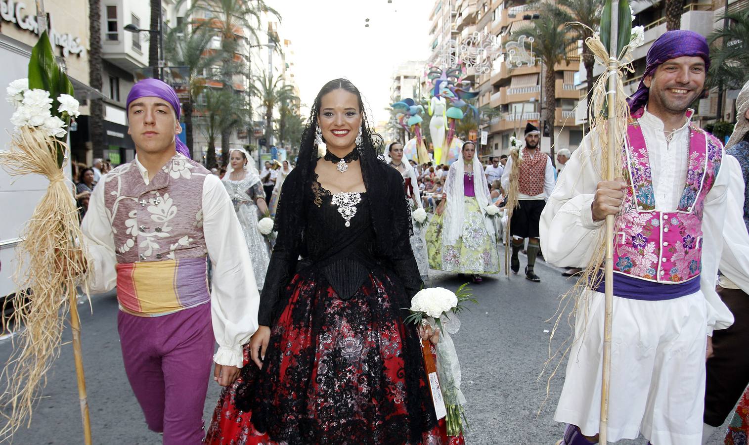 Primera jornada de la Ofrenda de Flores