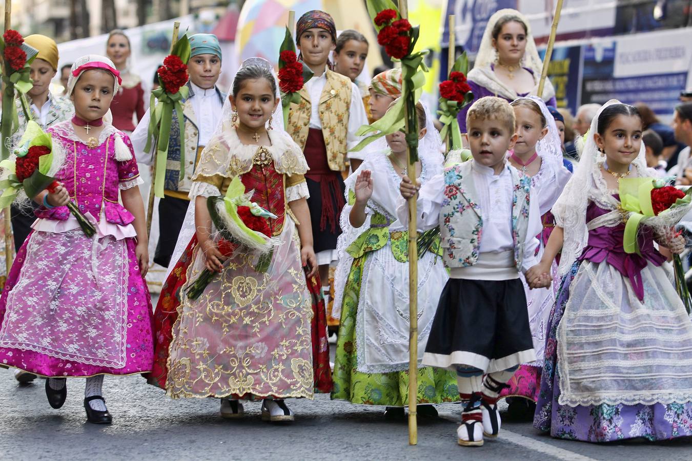 Segunda jornada de la ofrenda floral de Hogueras 2015