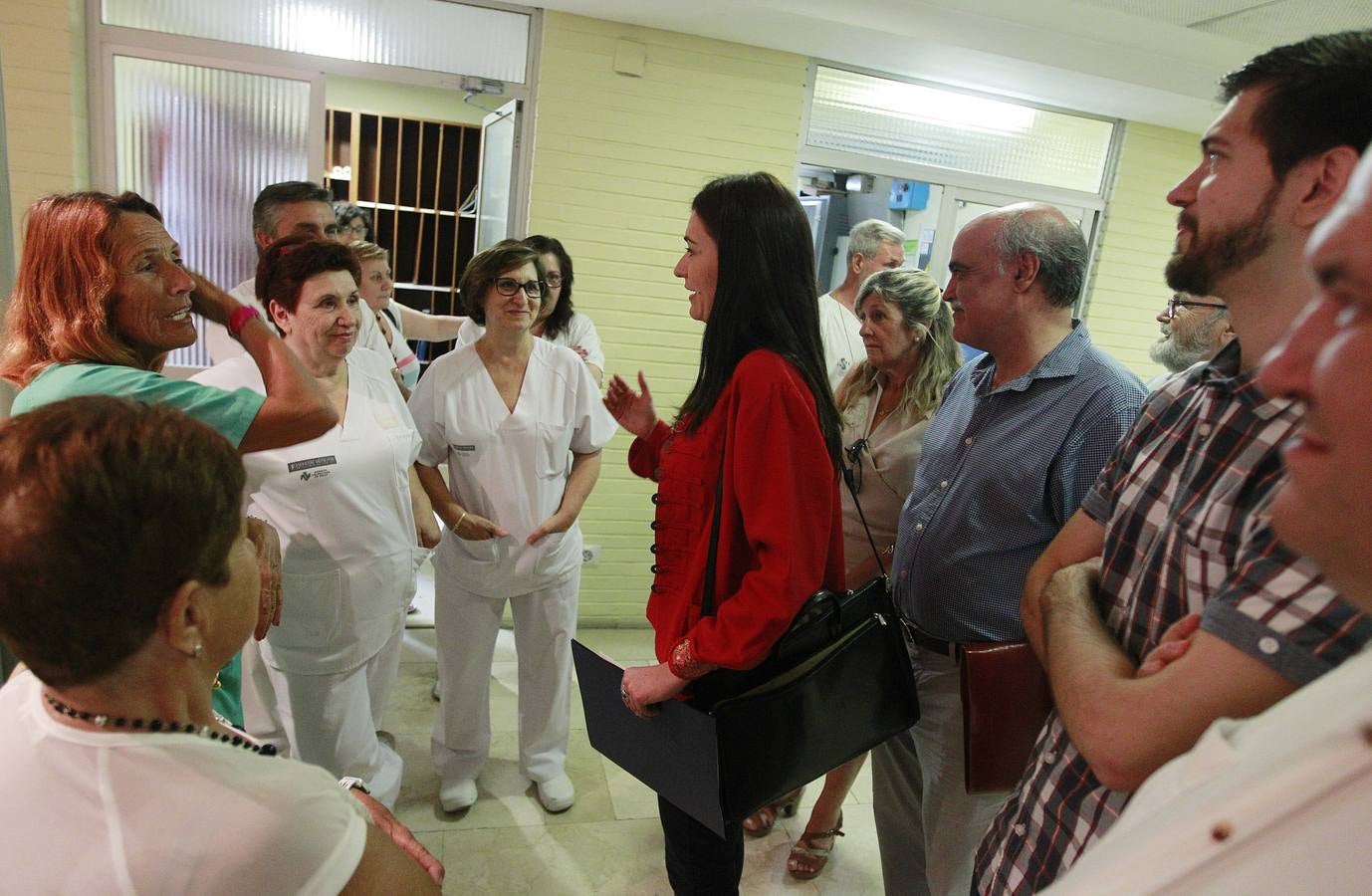 Reunión de la Consellera de Sanidad con los vecinos de La Fe de Campanar