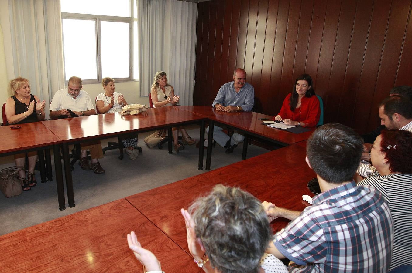 Reunión de la Consellera de Sanidad con los vecinos de La Fe de Campanar