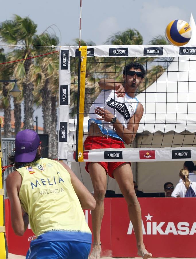 Campeonato de voley playa en la Malvarrosa