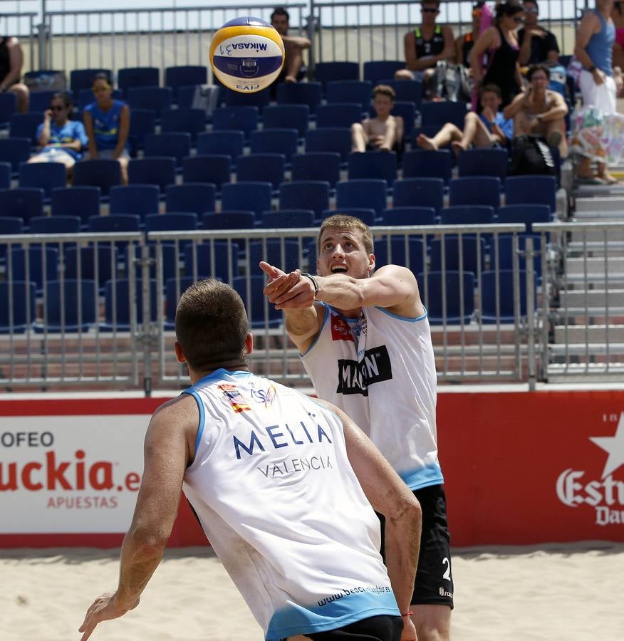 Campeonato de voley playa en la Malvarrosa