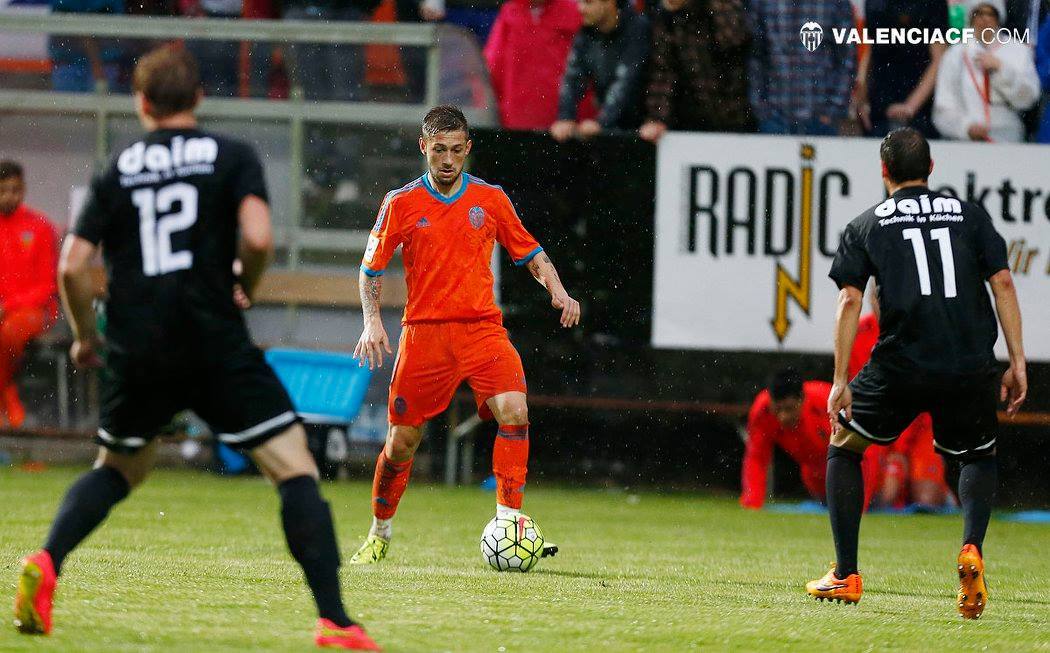 El Valencia CF golea en el primer partido de pretemporada