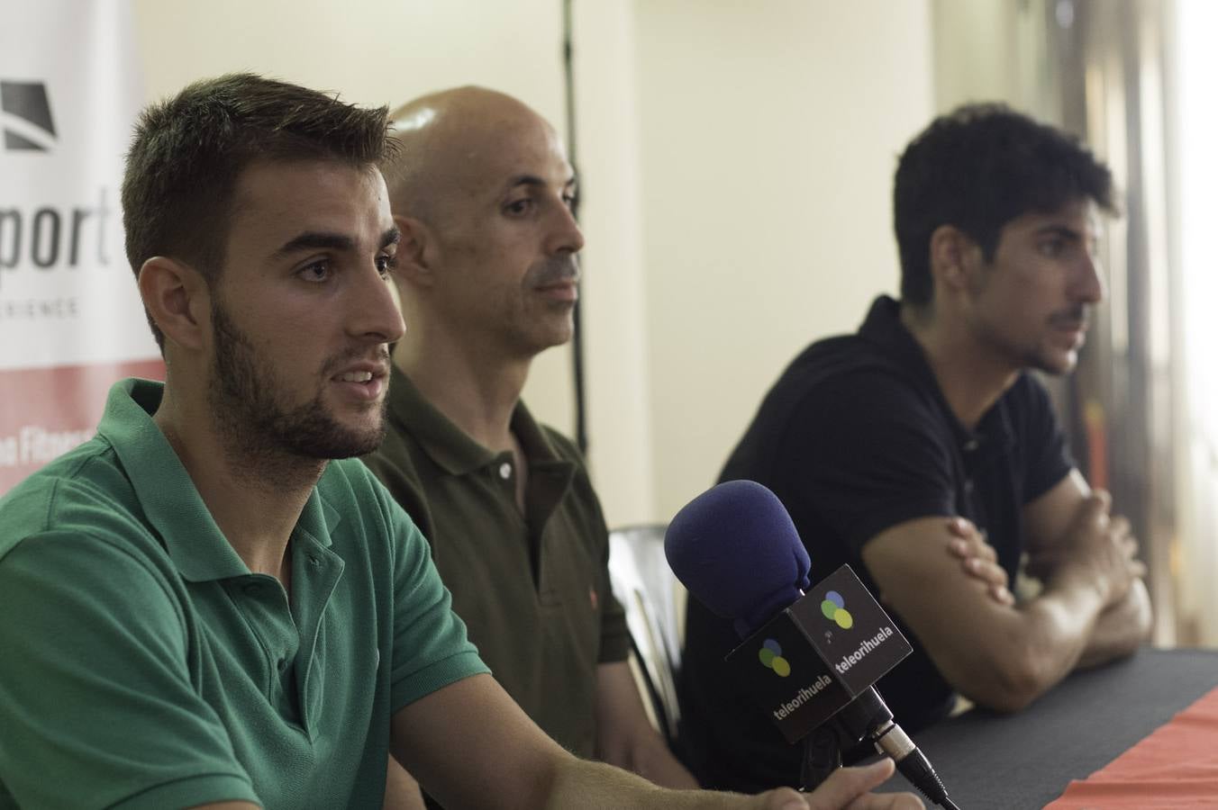 Presentación de los nuevos jugadores del Orihuela CF