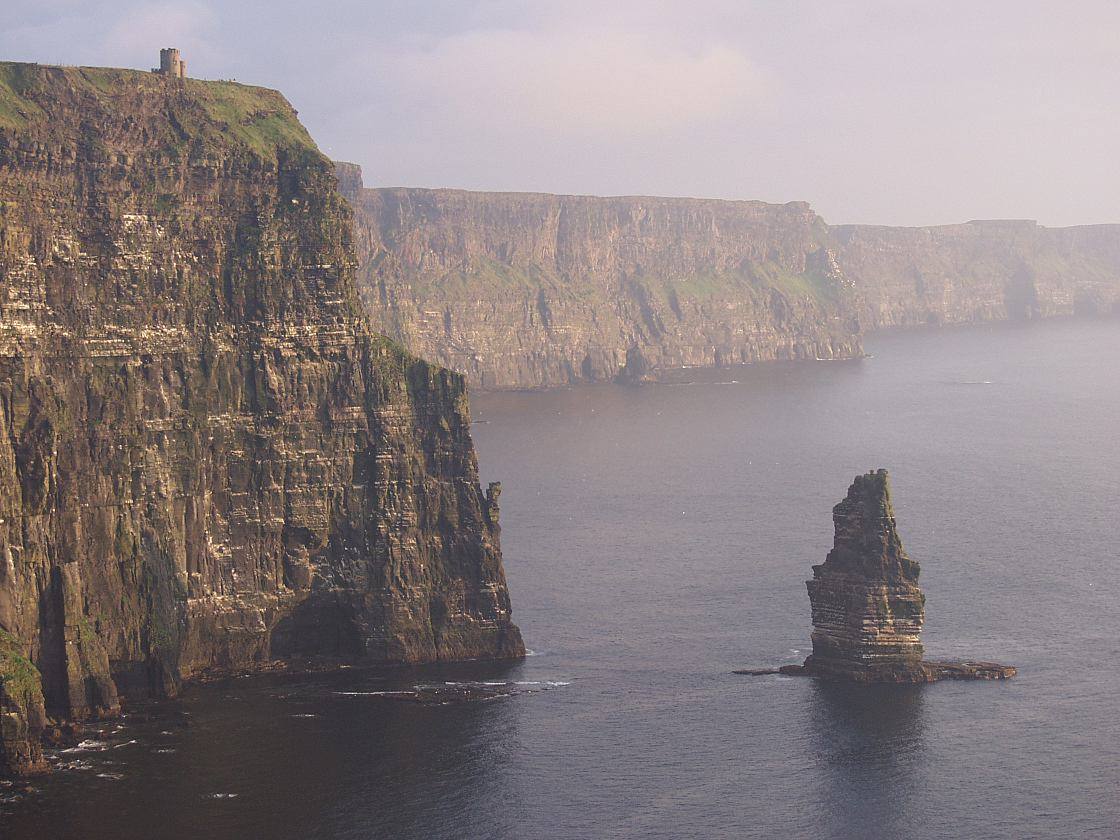 Moher. 