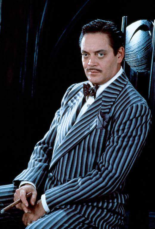 Raúl Júlia / Gomez Addams. 