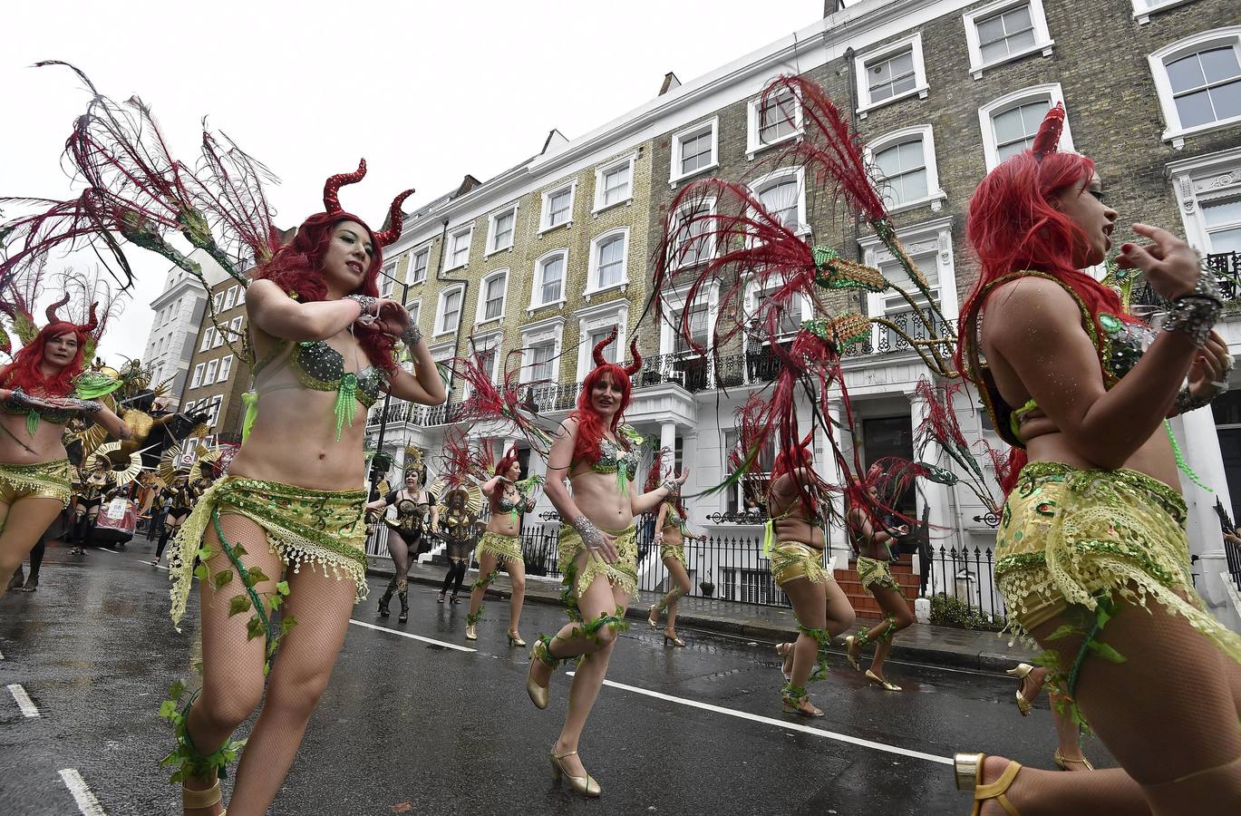 Las plumas y la purpurina toman Londres