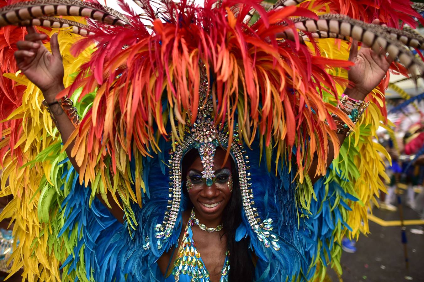 Las plumas y la purpurina toman Londres