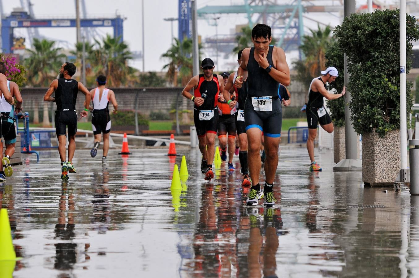 Búscate en Valencia Triatlón