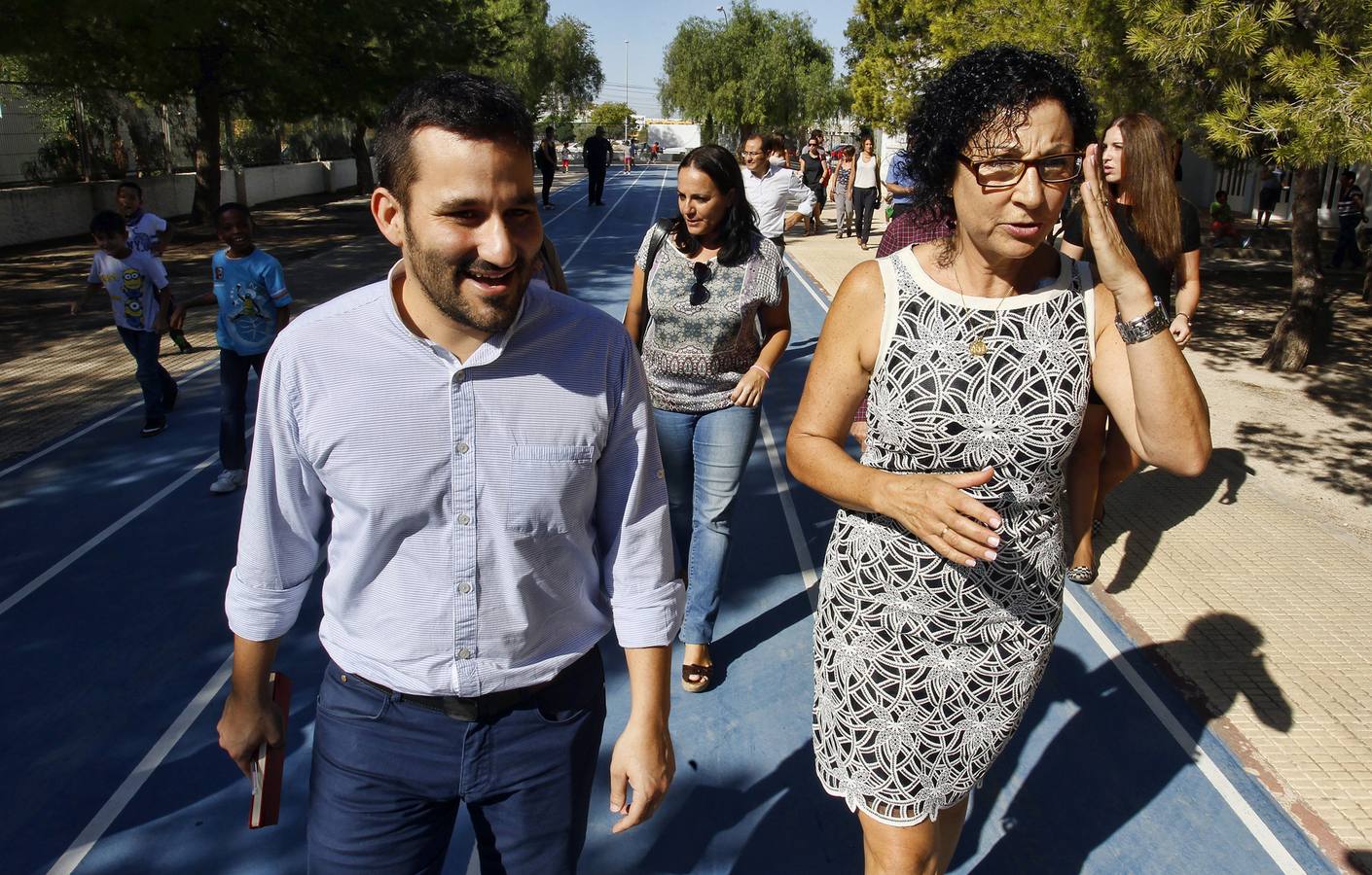 El conseller de Educación visita el colegio Emilio Varela