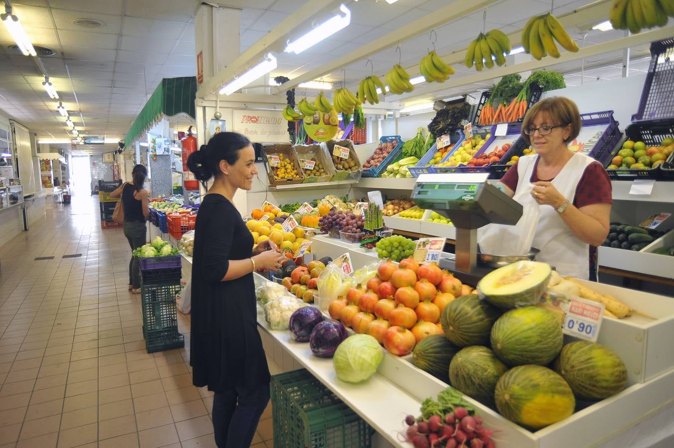 El Ayuntamiento regulariza la sitación de los placeros del antiguo Mercado Central