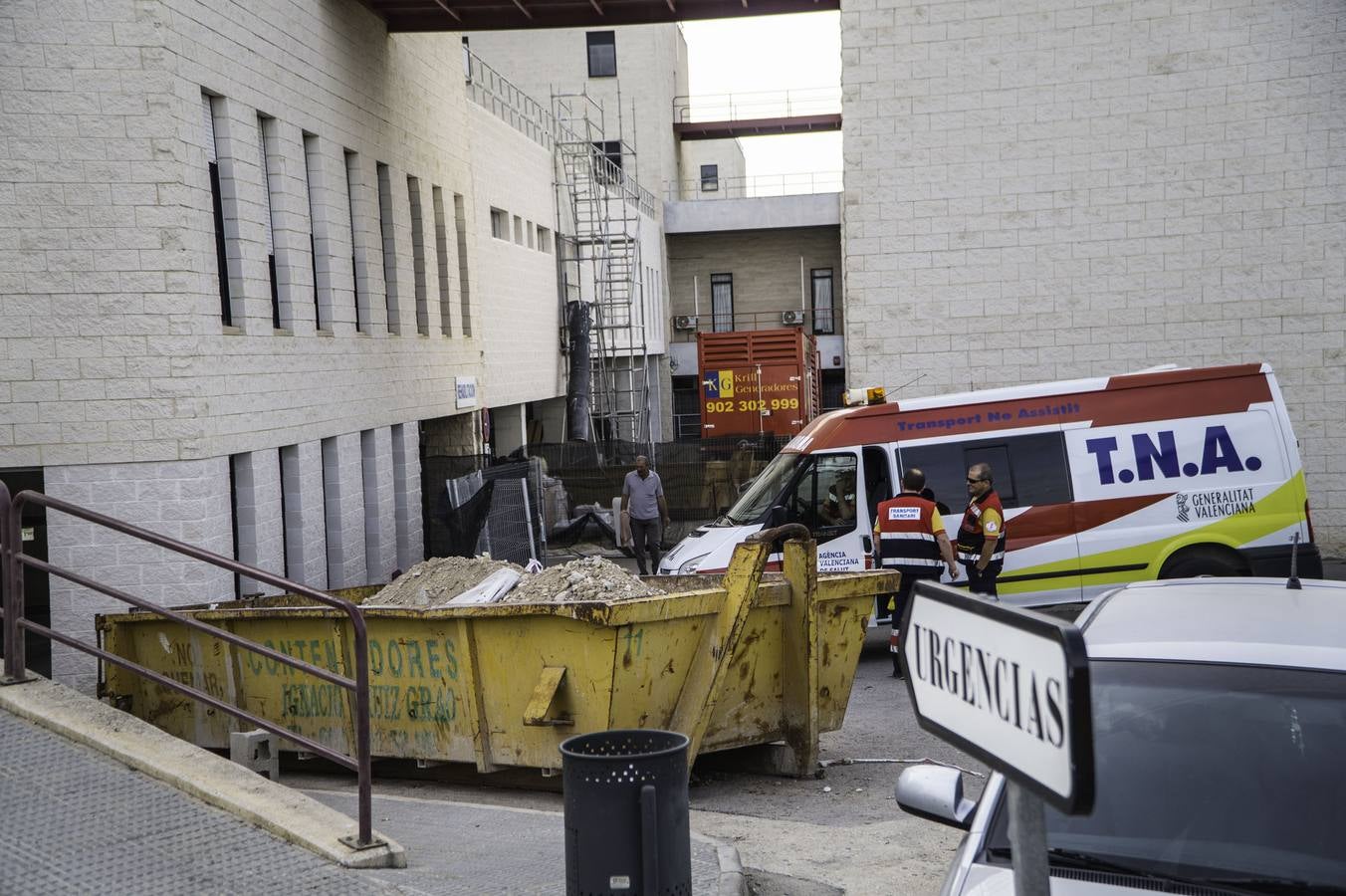 El Hospital de la Vega Baja muestra su descontento