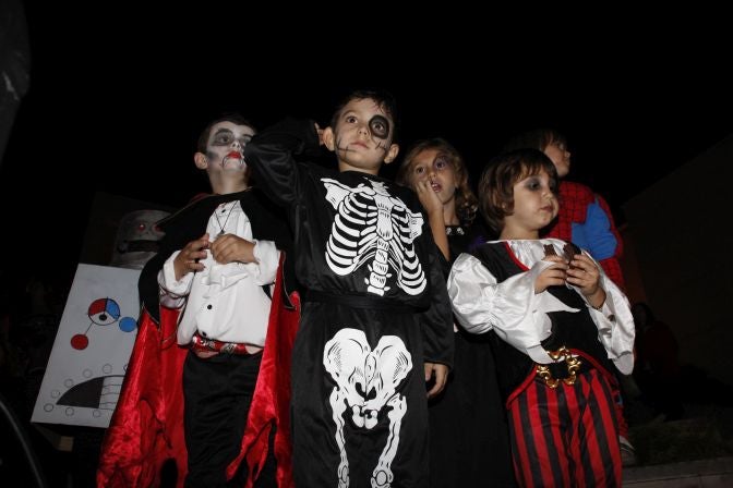 Éxito de la fiesta Halloween en Dènia