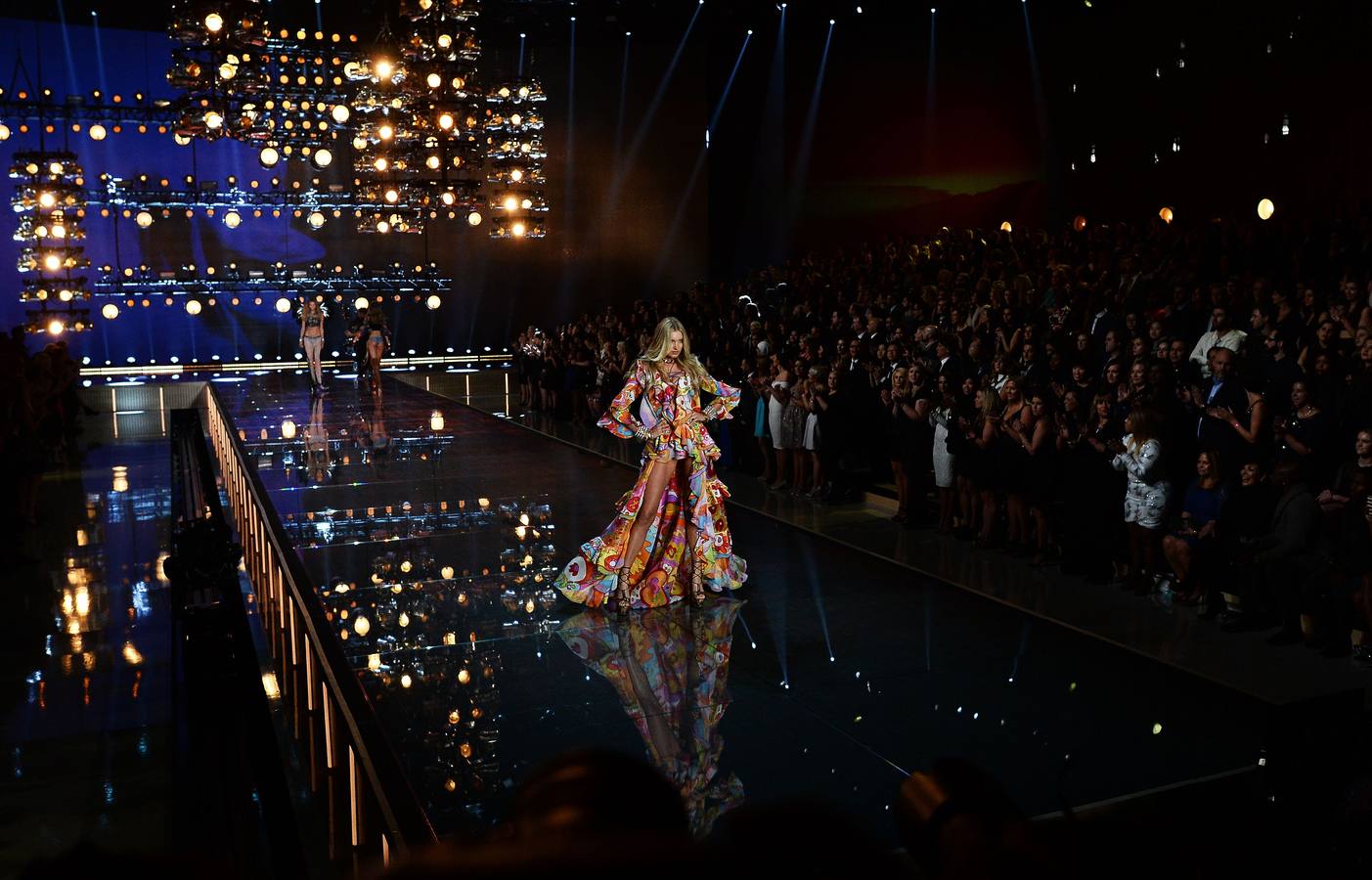 La modelo Elsa Hosk, durante el desfile de Victoria's Secret.