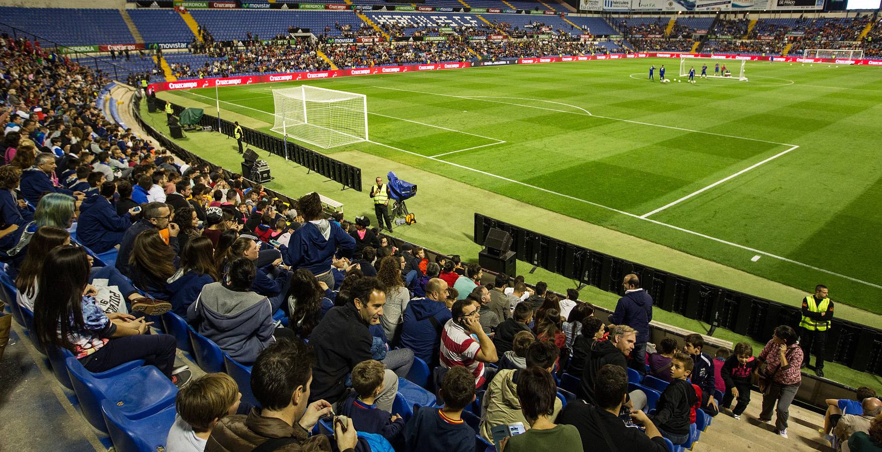 La selección española entrena en el Rico Pérez (II)