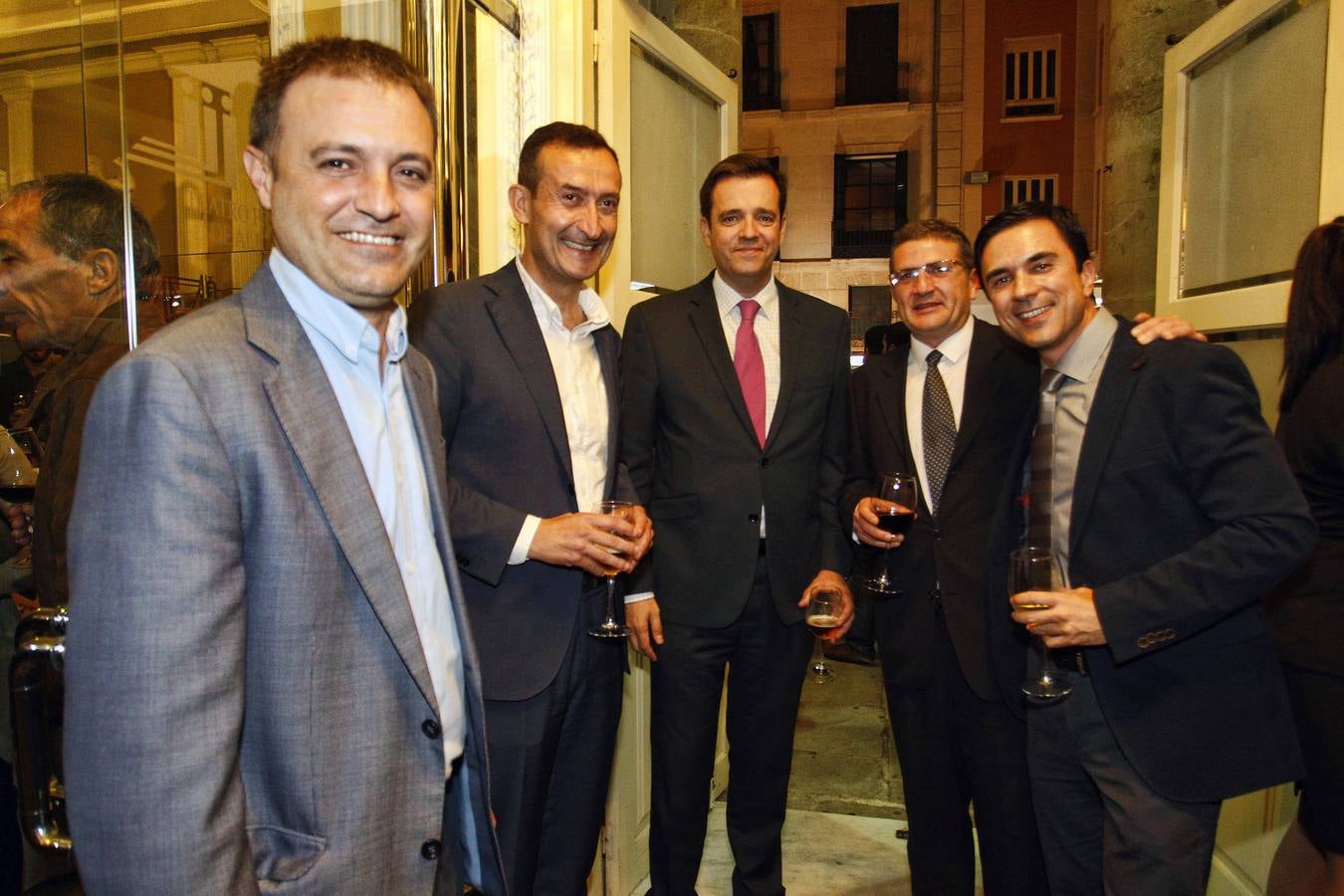 Cóctel tras la gala de los VII Premios Web de Alicante (1)