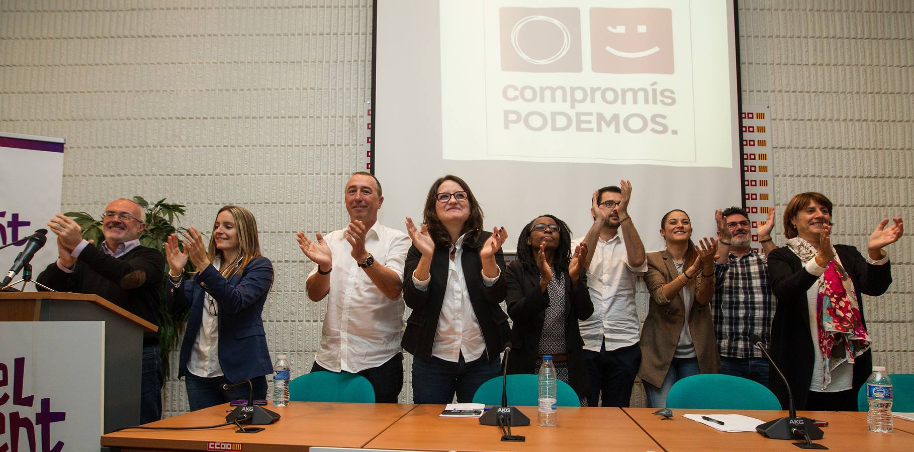 Presentación de los candidatos de Compromís-Podemos-És el momento al Congreso