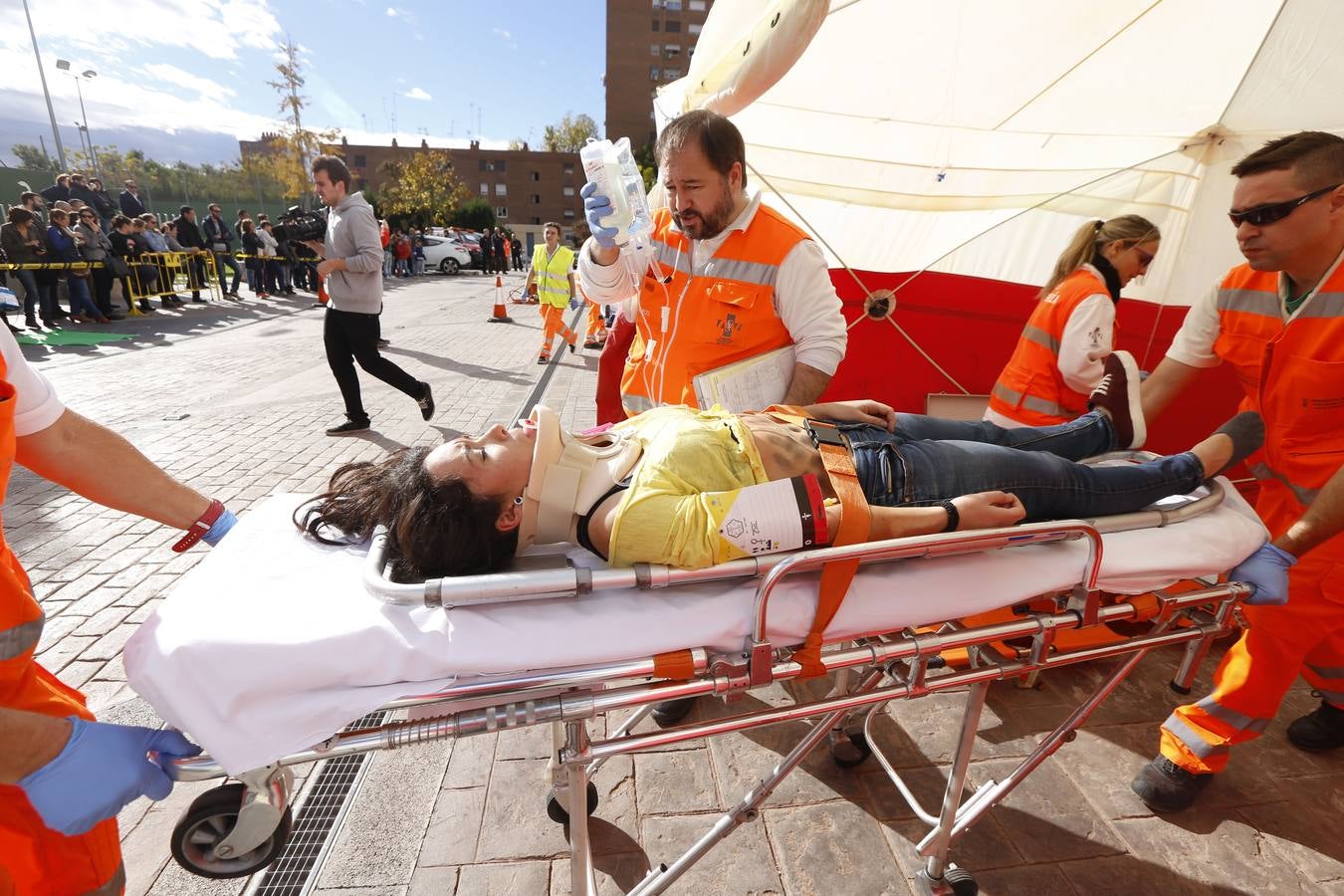 El Colegio de Médicos de Valencia acoge un simulacro de terremoto en la ciudad