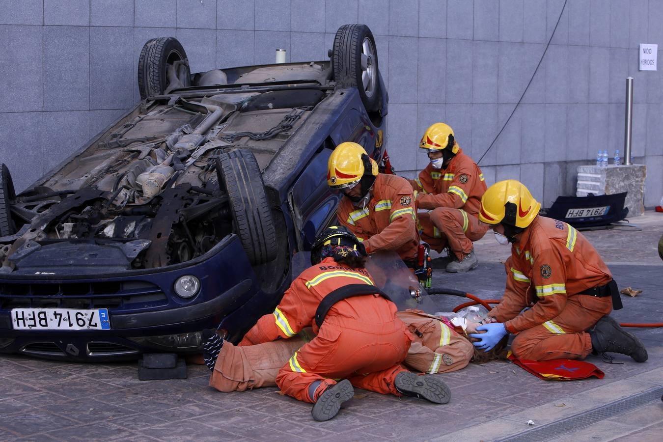 El Colegio de Médicos de Valencia acoge un simulacro de terremoto en la ciudad