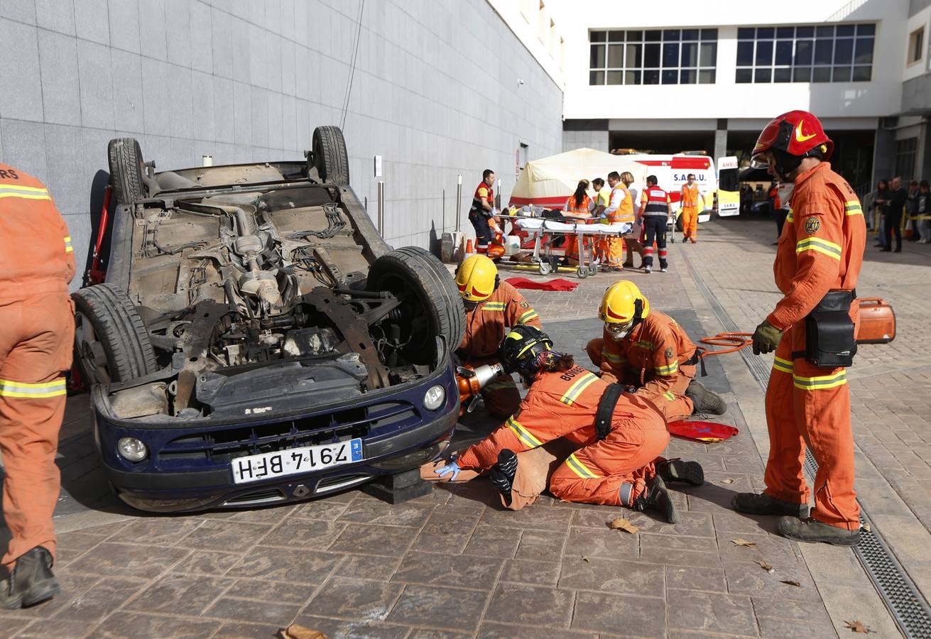 El Colegio de Médicos de Valencia acoge un simulacro de terremoto en la ciudad