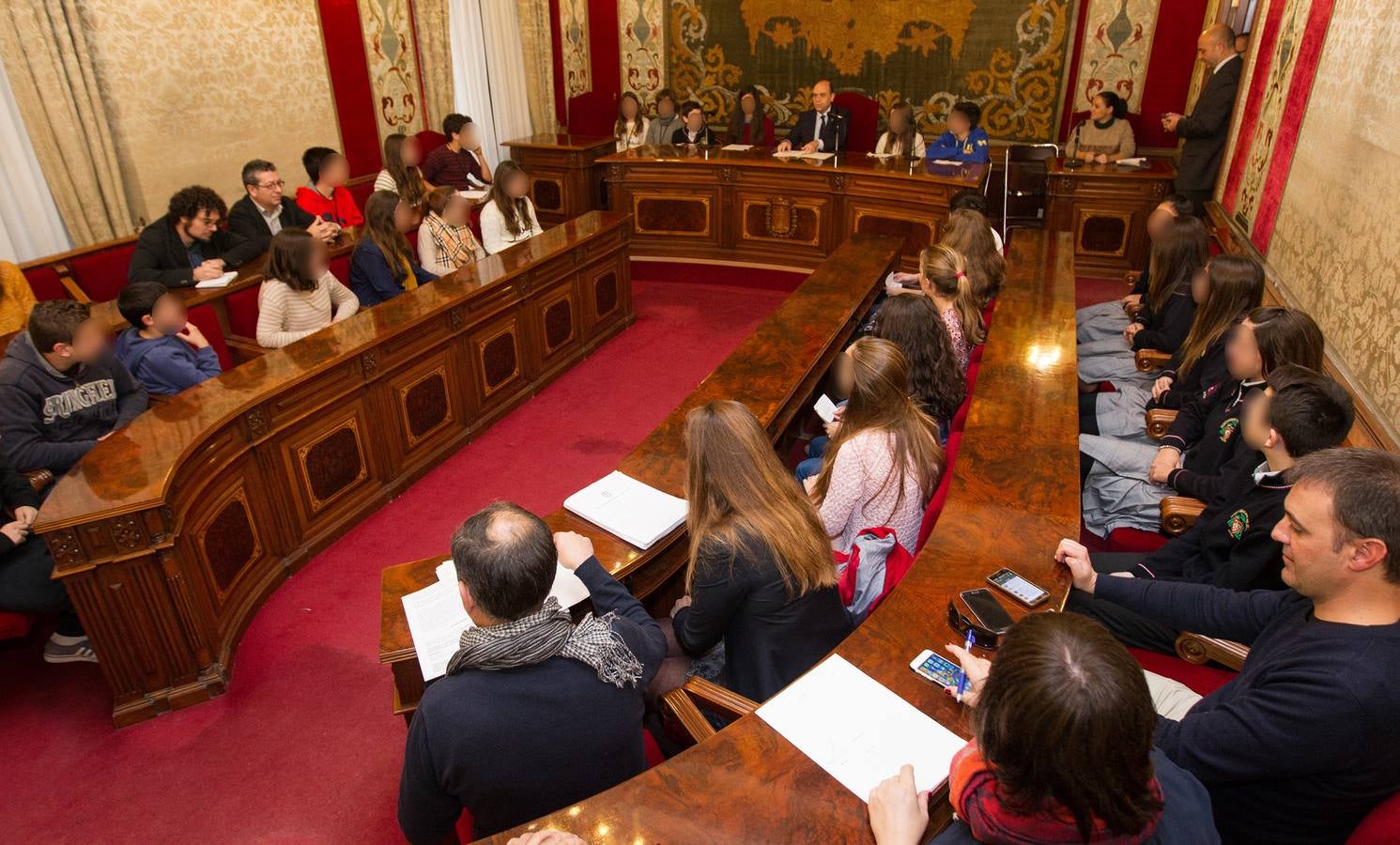 Pleno juvenil en el Ayuntamiento de Alicante