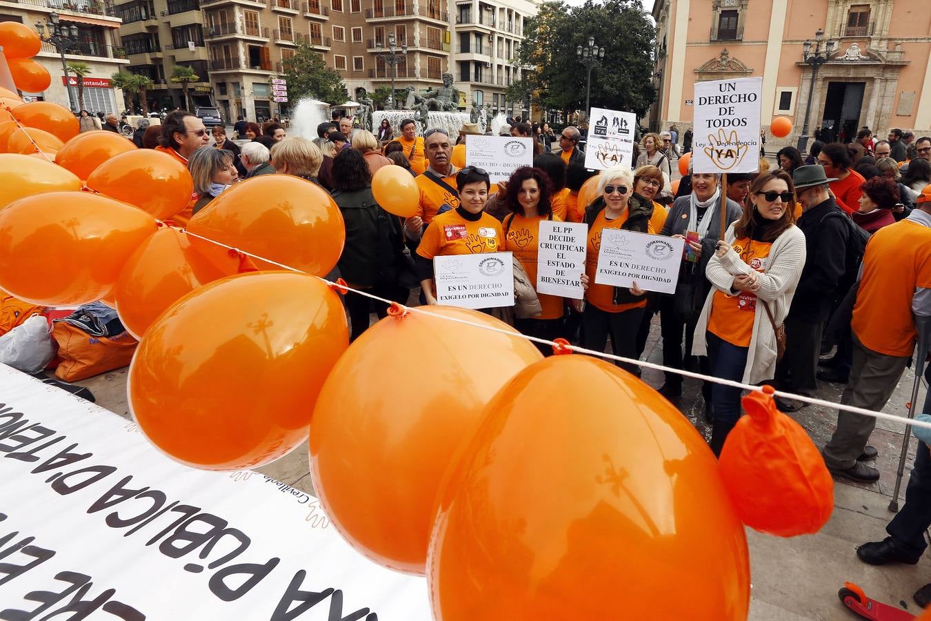 Los dependientes reivindican la aplicación de la ley y la recuperación de derechos