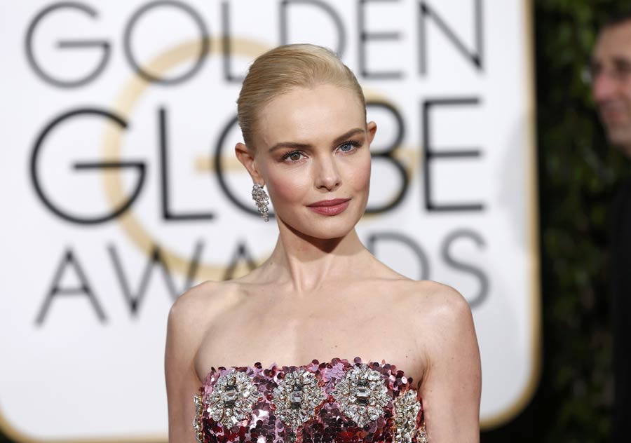 La actriz y modelo Kate Bosworth, conocida principalmente gracias a su papel de Lois Lane en 'Superman Returns', tiene el ojo derecho de color marrón y el izquierdo azul.