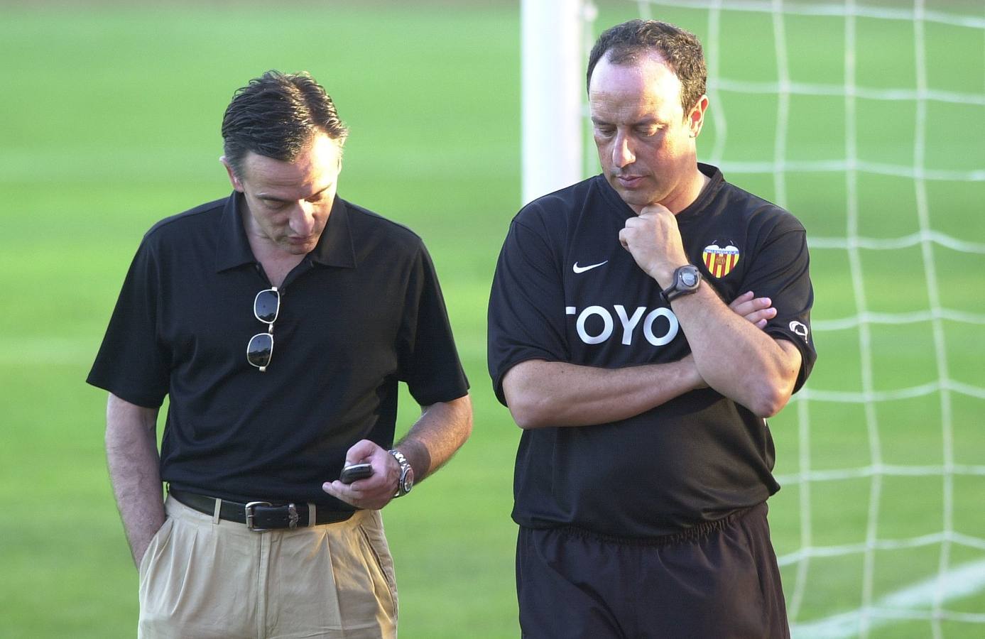 Con Rafa Benítez, en julio de 2003. 