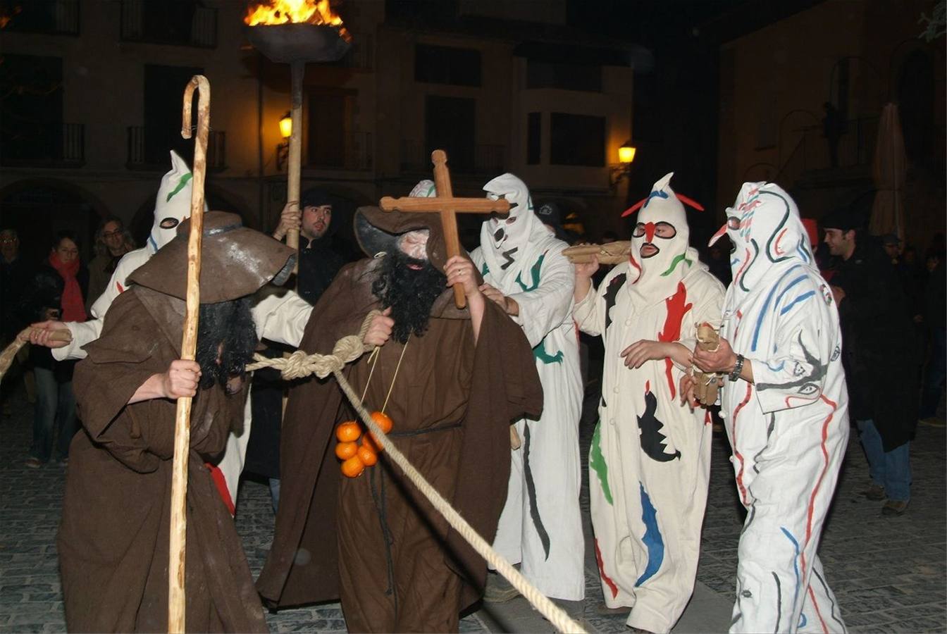 La celebración de la Santantonà de Forcall, en imágenes