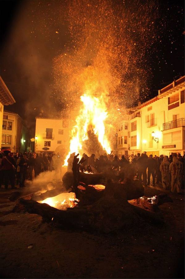 La celebración de la Santantonà de Forcall, en imágenes