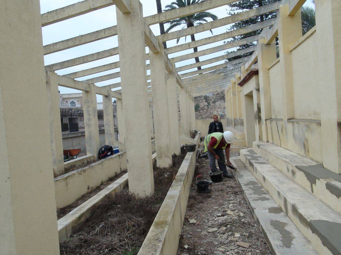 La alcaldesa busca agilizar el BIC para el Palacio del Marqués de Fontalba