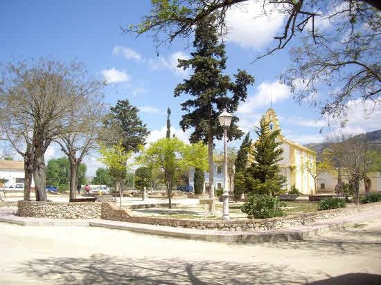 La Colonia de Santa Eulalia fue el plató de algunos exteriores de 'l'Alqueria Blanca'. 