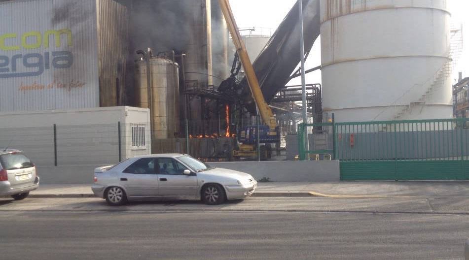 Dos fallecidos en la explosión en una empresa de biodiésel de Algemesí