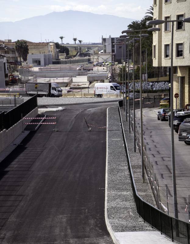 El PSOE de Orihuela pide la mejora de las calles afectadas por el AVE