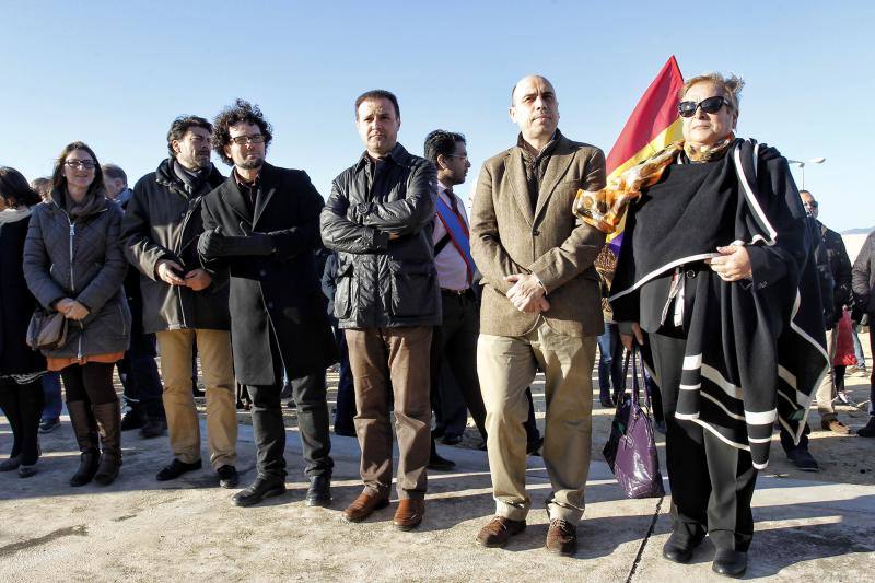 El Ayuntamiento de Alicante asiste a la marcha cívica en recuerdo de los Mártires de la Libertad