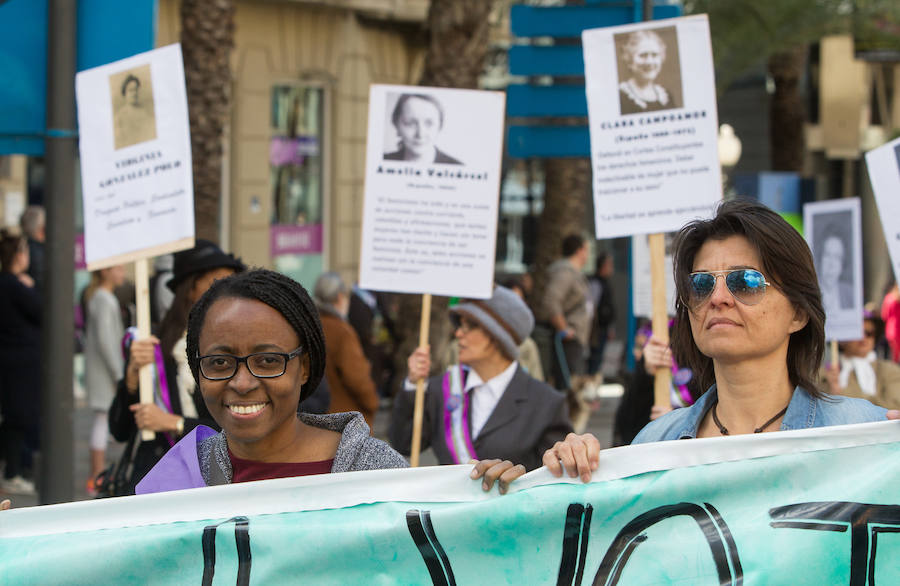 Desfile por el Día Internacional de las Mujeres