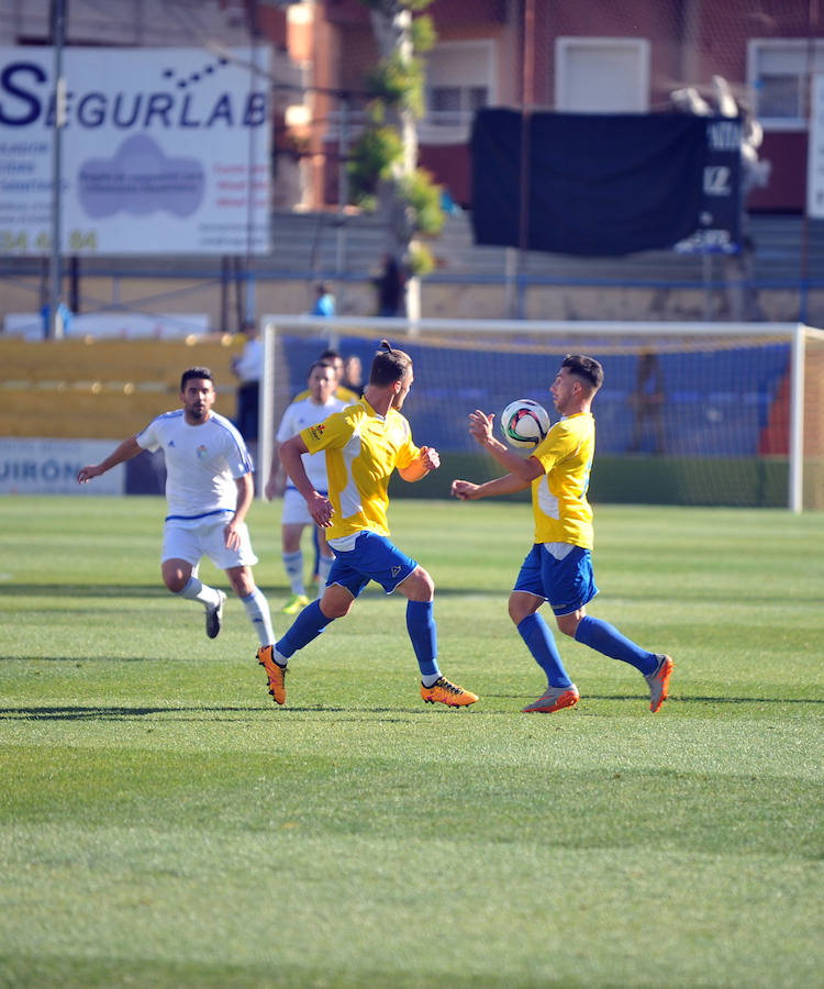 El Orihuela asalta al Torrevieja