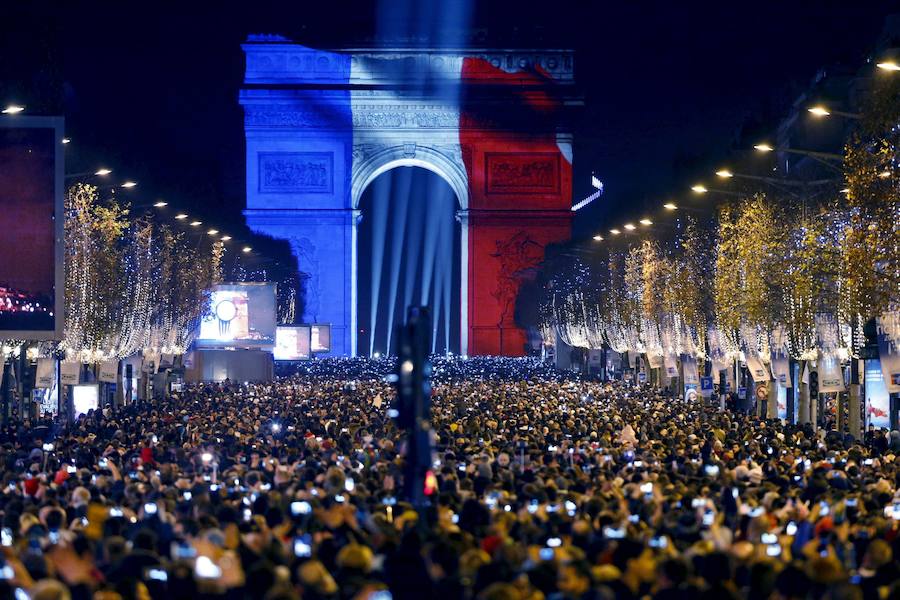 Paris busca turistas