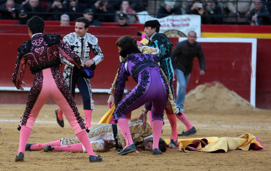 Fallas 2016: imágenes de la segunda corrida de la Feria de Fallas